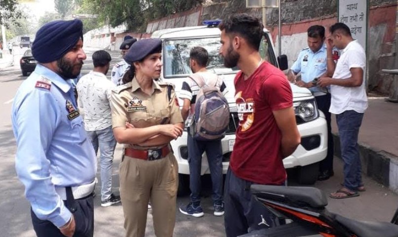 Traffic Police City Jammu launched special drive against non-fixation of HSRP's